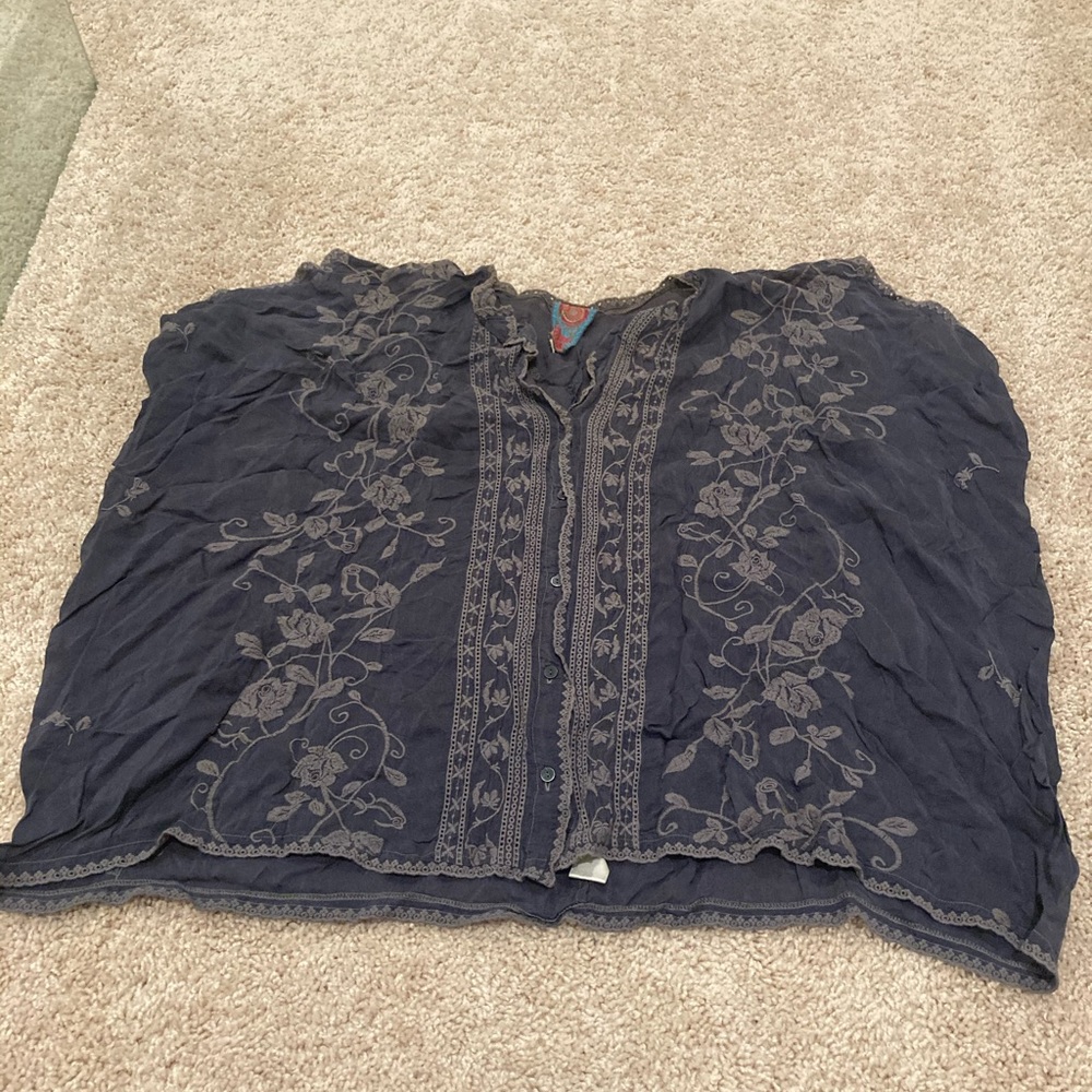 Johnny Was Gray Oversized Embroidered Tunis XS